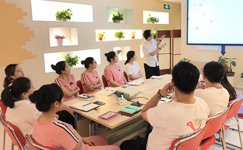 優(yōu)佳加師資團(tuán)隊