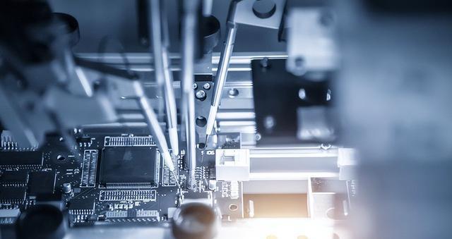 中國大舉“造芯”：7個月進(jìn)口1855億芯片設(shè)備，創(chuàng)新紀(jì)錄(圖3)