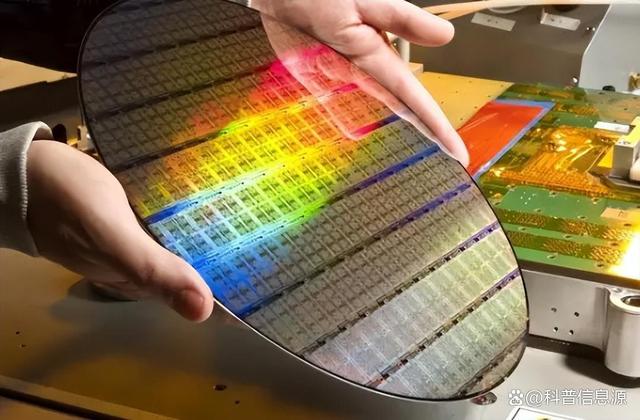 中國(guó)芯片逆風(fēng)翻盤(pán)，美國(guó)阻擋無(wú)效：國(guó)產(chǎn)芯，正當(dāng)時(shí)！(圖1)